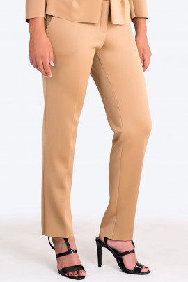 Wardrobe Essential Classic Pants in Brown