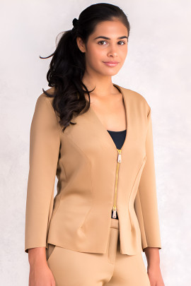 Wardrobe Essential Short Jacket Zip Closing in Brown