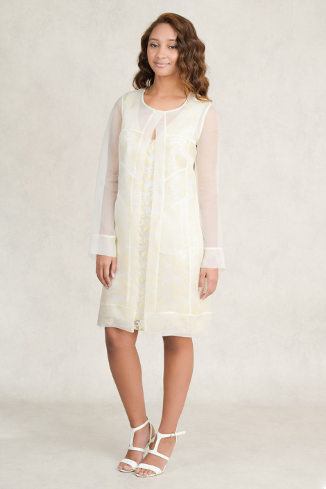 Diana Chic Long Silk Coat In Beige