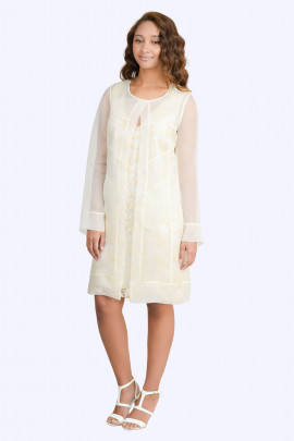 Diana Chic Long Silk Coat In Beige